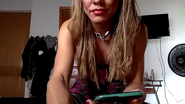 venustattoopussy online show from December 3, 3:44 pm