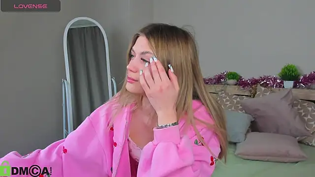 Cherry Price online show from February 24, 11:58 pm