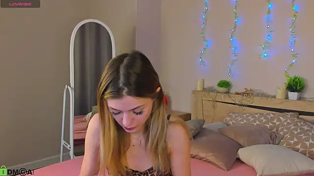 Cherry Price online show from April 9, 11:43 pm