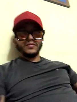 kmilo2405 online show from December 17, 10:49 pm