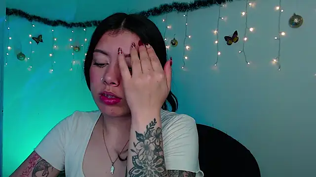 iam emy online show from December 27, 8:56 am