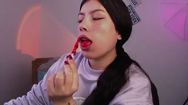 iam emy online show from February 22, 4:30 pm