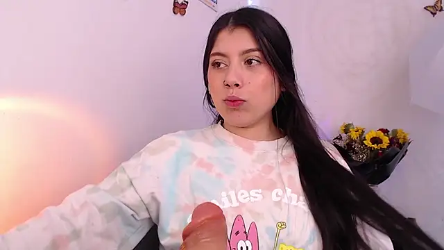 iam emy online show from September 28, 4:34 pm