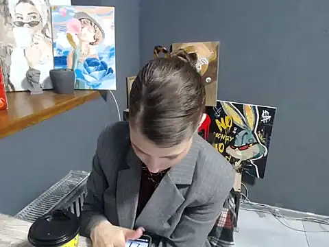 felicity gold online show from April 16, 6:36 am