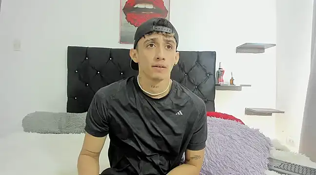 hotfriends sex online show from December 21, 5:40 pm