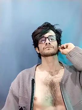 Loggan donnelly online show from April 12, 3:44 am