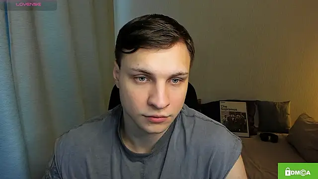 handsome guy01 online show from February 22, 9:41 am