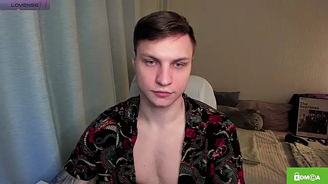 handsome guy01 online show from May 23, 9:08 pm