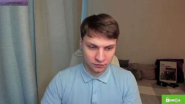 handsome guy01 online show from June 3, 6:49 am