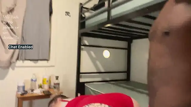 Snapshot of WatchusCum74 chatting on September 19, 7:32 am WatchusCum74 online show from September 19, 7:32 am