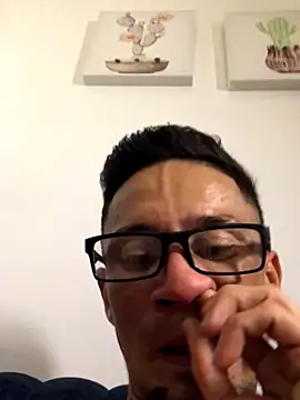 thekingofpleasure1 online show from November 3, 8:04 am