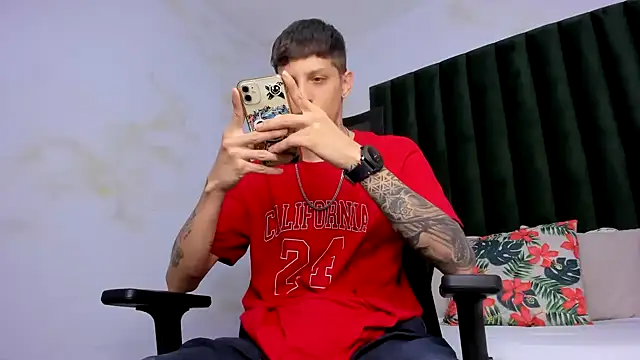 Adam hard  online show from March 5, 8:42 pm