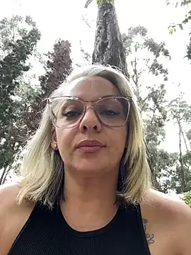 Aligoldbottom online show from December 15, 4:04 pm