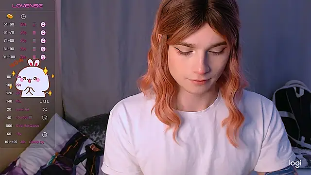 Snapshot of Alice_Hells chatting on January 30, 10:08 am Alice Hells online show from January 30, 10:08 am