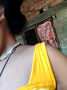 Hotty-dola online show from March 6, 7:03 am