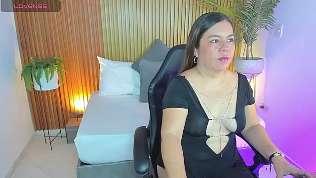 Snapshot of nahia_13 chatting on July 10, 12:30 pm nahia 13 online show from July 10, 12:30 pm