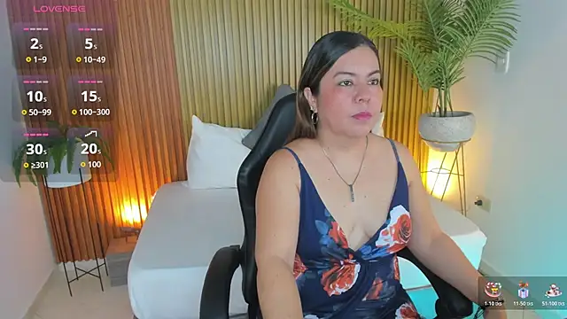 Snapshot of nahia_13 chatting on July 15, 12:54 pm nahia 13 online show from July 15, 12:54 pm