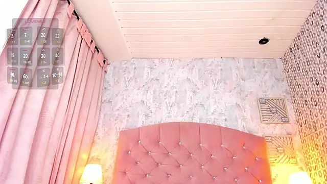 Snapshot of blaiine_colfer chatting on March 9, 7:34 am blaiine colfer online show from March 9, 7:34 am