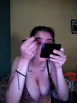 Snapshot of Alexandra_65 chatting on December 15, 1:54 pm Alexandra 65 online show from December 15, 1:54 pm
