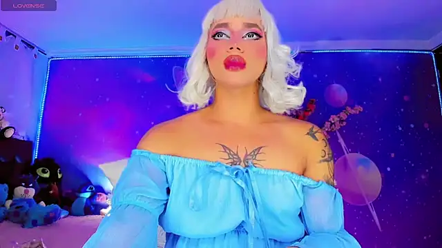 Thalia girl21 online show from April 11, 1:43 am