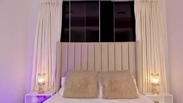 Aliison Smith online show from April 10, 4:50 am