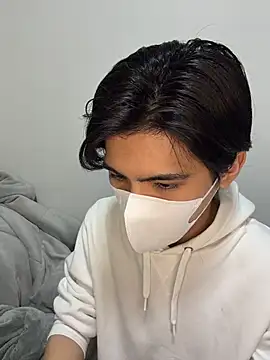 Lio kun online show from March 24, 1:05 pm