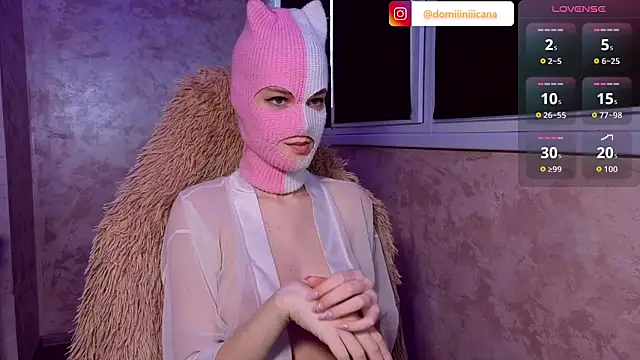 Domiiiniiicana online show from March 4, 1:39 pm