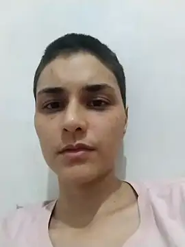 Snapshot of Luci_foxx chatting on January 8, 6:20 am Luci foxx online show from January 8, 6:20 am