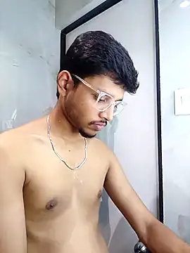 skinnyyyyyyyyy online show from October 15, 5:18 am