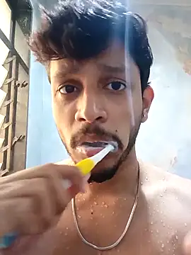 skinnyyyyyyyyy online show from April 1, 5:41 am