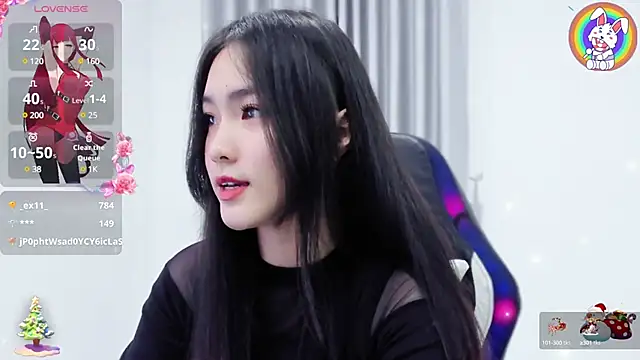 CelestiaWang online show from December 18, 4:06 pm