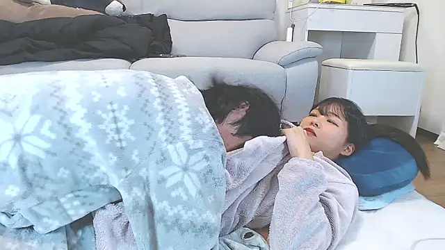 nmnk CH online show from October 24, 12:30 am