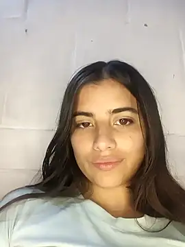 Snapshot of georgia_oli chatting on February 9, 6:54 am georgia oli online show from February 9, 6:54 am