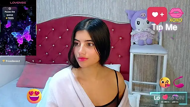 Snapshot of georgia_oli chatting on March 22, 3:30 am georgia oli online show from March 22, 3:30 am