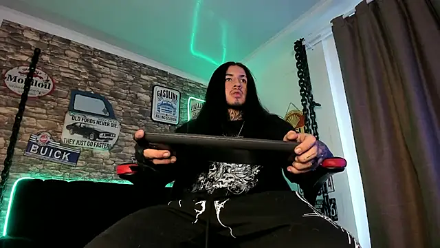 the beast master  online show from February 26, 12:14 pm