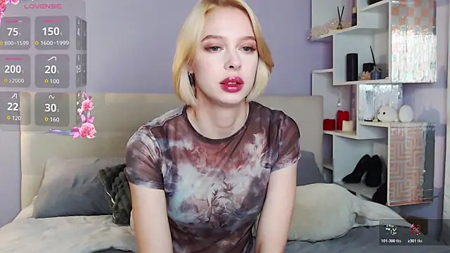 White Lioness online show from November 7, 5:02 pm