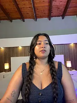 AliceMayer1 online show from October 4, 8:40 pm
