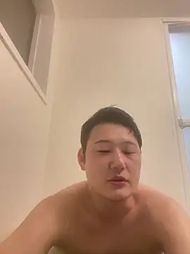 Snapshot of tuki_fu chatting on March 9, 11:25 am tuki fu online show from March 9, 11:25 am