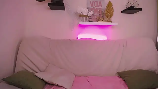 EmmaKeam online show from January 28, 7:43 am