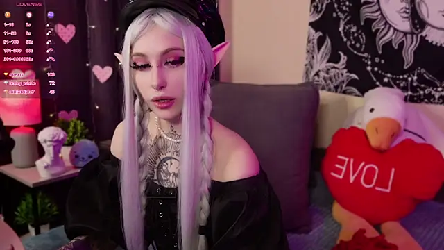 Snapshot of Succvbu7 chatting on February 14, 6:34 am Succvbu7 online show from February 14, 6:34 am