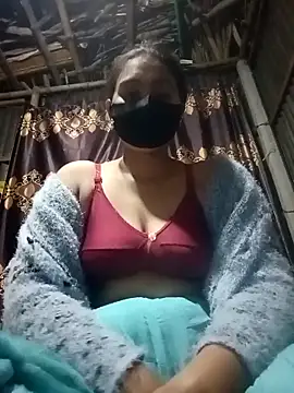 Snapshot of HenaAra chatting on February 3, 5:56 pm HenaAra online show from February 3, 5:56 pm