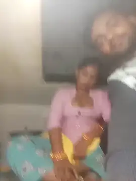 Surajpuja79 online show from February 8, 3:37 pm