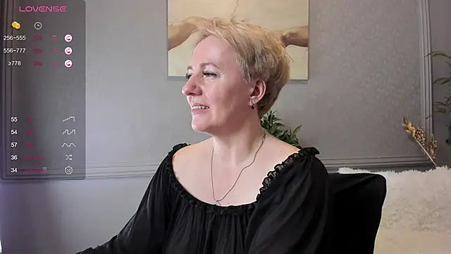 Snapshot of Nika_Smit chatting on December 24, 6:28 pm Nika Smit online show from December 24, 6:28 pm