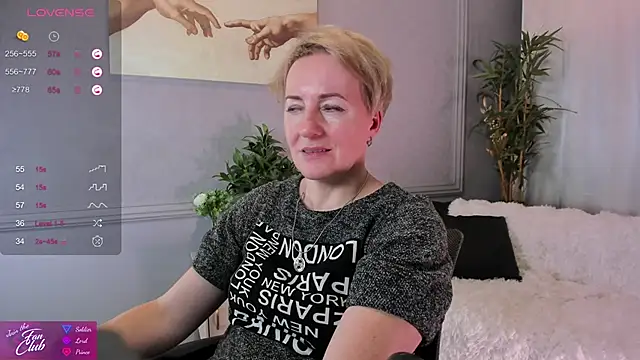 Snapshot of Nika_Smit chatting on January 26, 2:19 pm Nika Smit online show from January 26, 2:19 pm