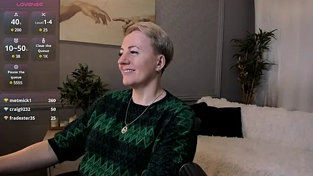 Snapshot of Nika_Smit chatting on March 2, 11:18 am Nika Smit online show from March 2, 11:18 am