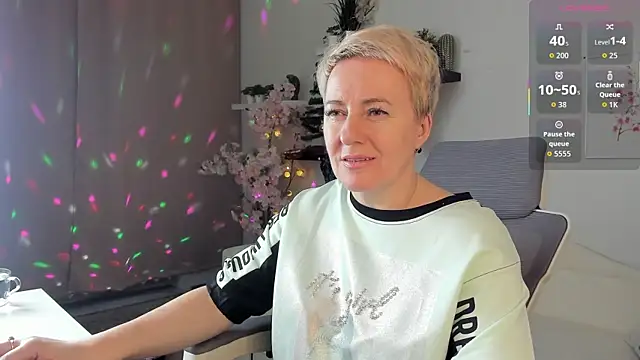 Nika Smit online show from January 9, 11:02 am