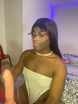 bigcrisblack online show from December 21, 6:30 am