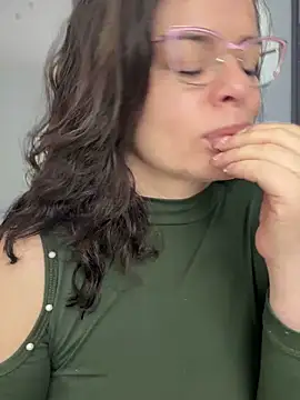 NATHALIA-28  online show from March 15, 1:06 pm