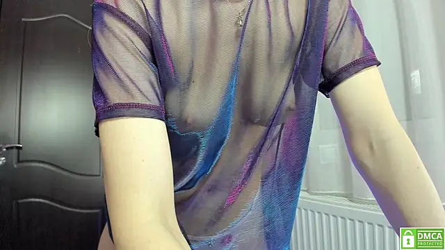 Anahi1993 online show from February 28, 7:37 am