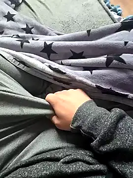 lapa525 online show from December 3, 10:50 am